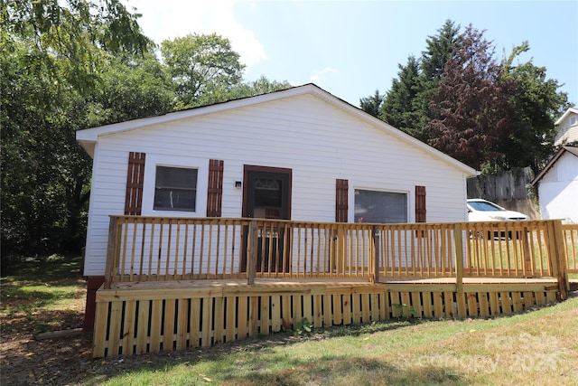 410 Clinton Dr, Kings Mountain, NC 28086 - rear view of house featuring a wooden deck