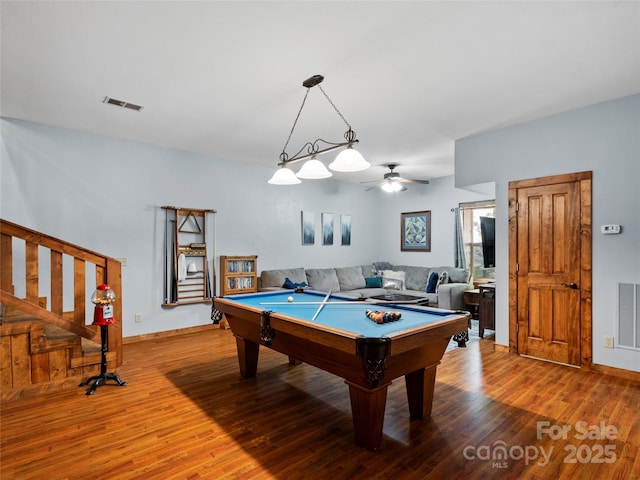 rec room featuring ceiling fan, wood-type flooring, and billiards