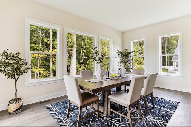 view of sunroom / solarium