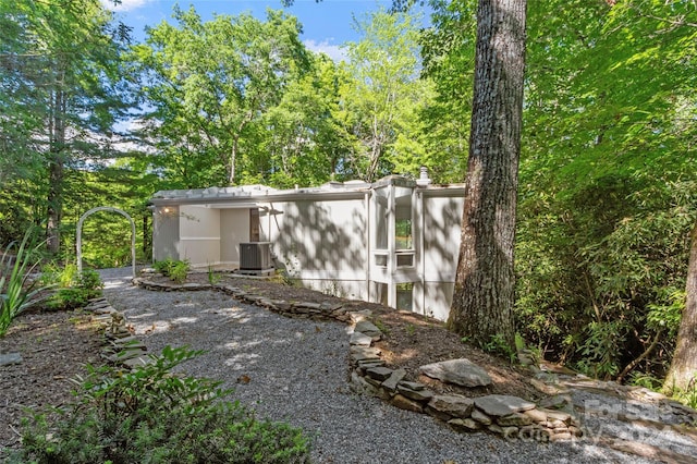 141 Wildflower Rd, Spruce Pine, NC 28777 - photo 9
