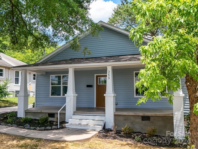 bungalow-style house with covered porch