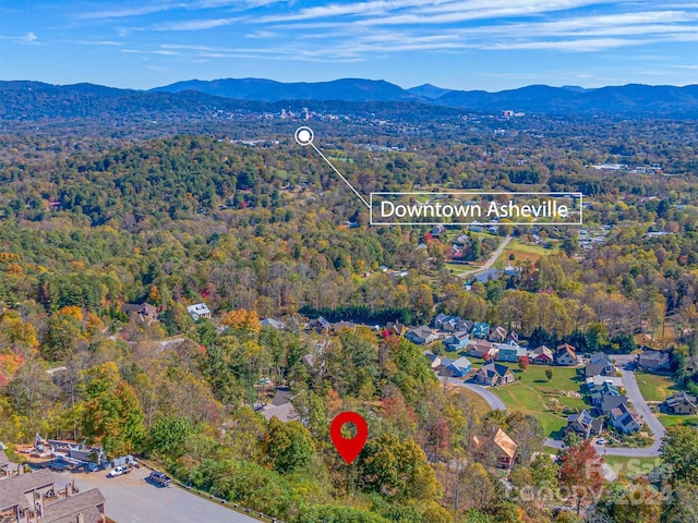 Listing photo 2 for 17 Denali Dr, Asheville NC 28806