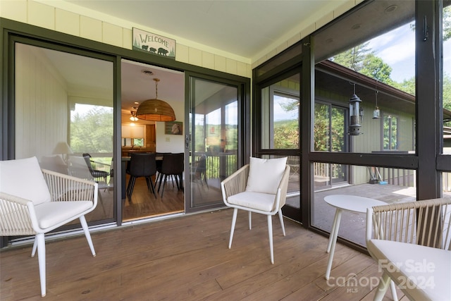 view of sunroom / solarium