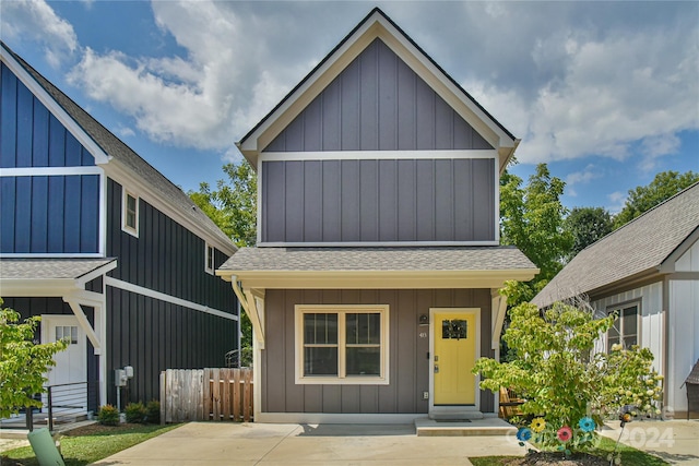 view of front of home