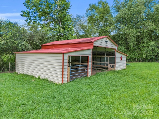 view of outbuilding