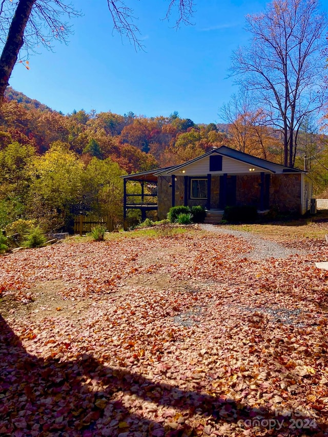 view of front of home