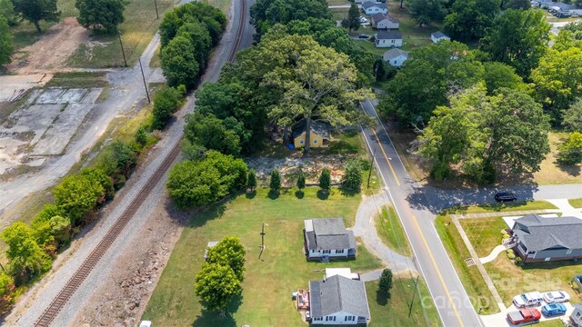 401 Alabama Ave E, Bessemer City, NC 28016 - photo 12