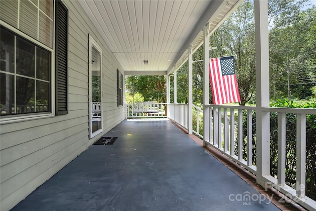 view of patio / terrace featuring covered porch