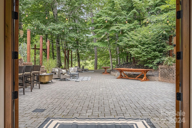 view of patio featuring an outdoor living space