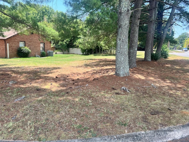 Listing photo 3 for 0 Mulberry St, Statesville NC 28677