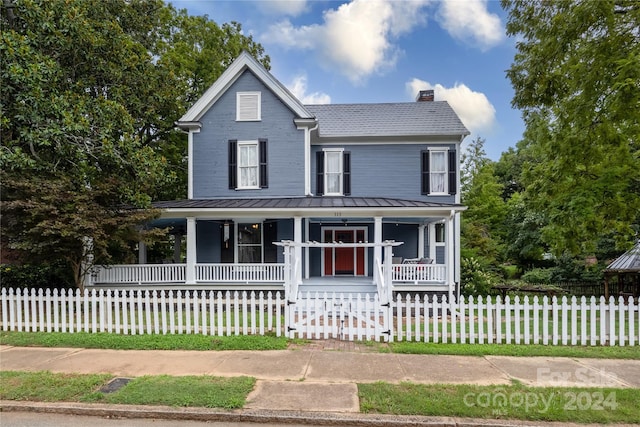 view of front of home with covered porch