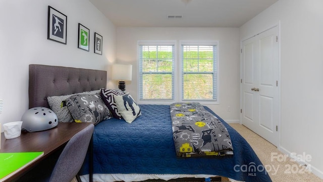 view of carpeted bedroom