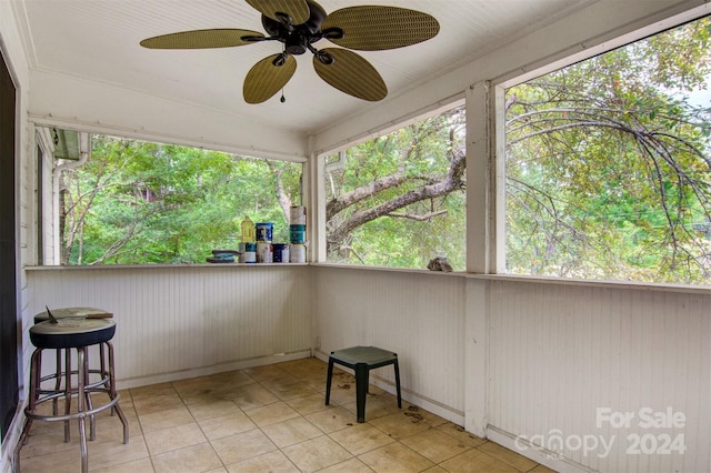 view of sunroom / solarium