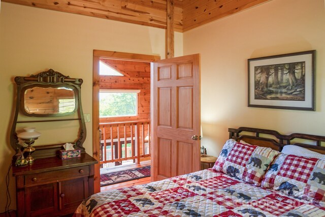 bedroom featuring vaulted ceiling