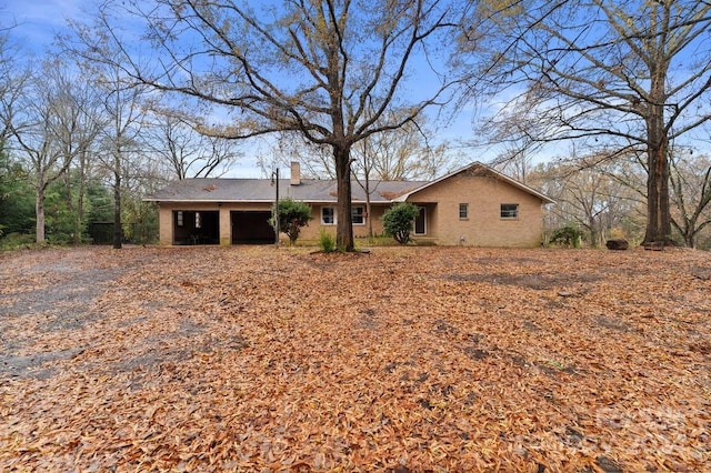 view of front of property