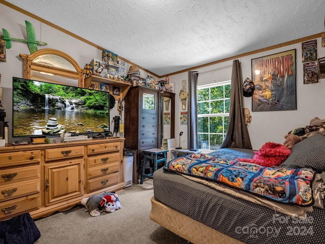 bedroom featuring light carpet, a textured ceiling, ornamental molding, and lofted ceiling