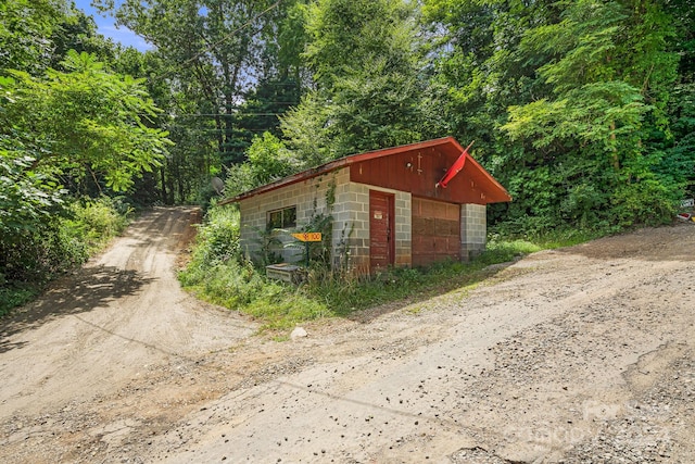 view of outbuilding