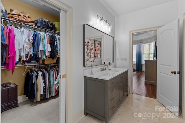 bathroom with vanity