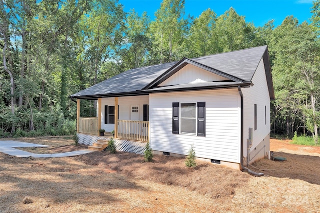 view of front of house with a porch