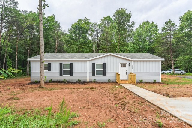 view of manufactured / mobile home