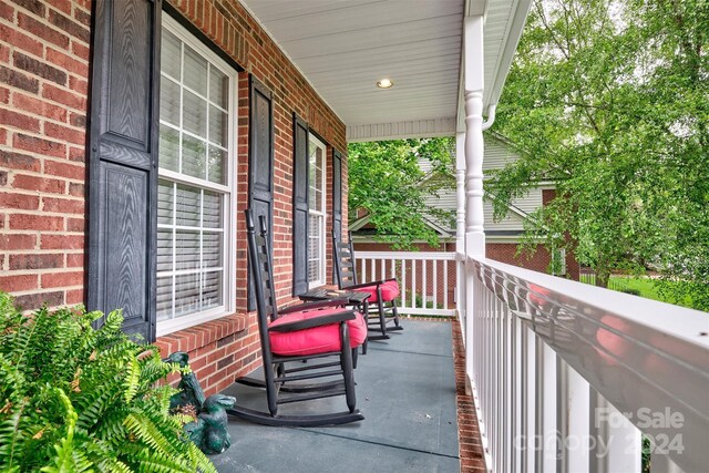 balcony with a porch