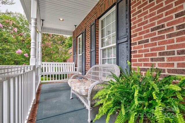 balcony with a porch