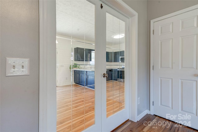 entryway featuring hardwood / wood-style floors