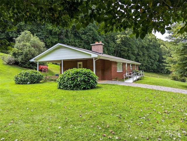 view of front of property with a front lawn