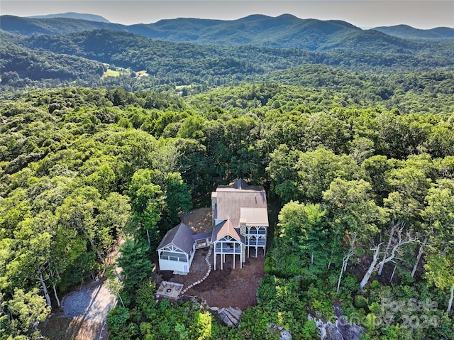 bird's eye view featuring a mountain view