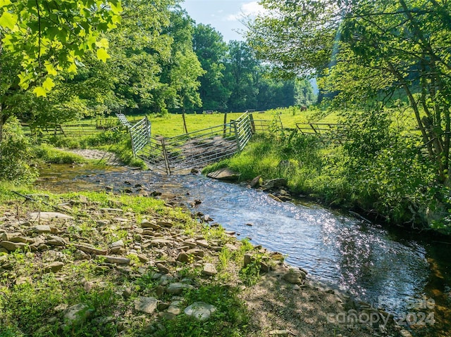 500 Winding Gap Rd, Lake Toxaway, NC 28487