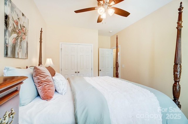 bedroom featuring a ceiling fan and a closet