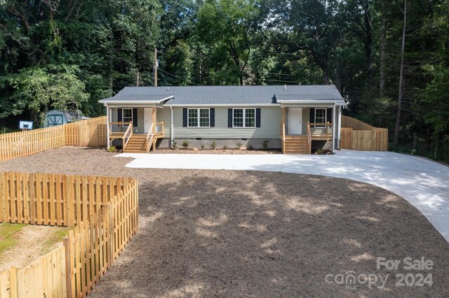 view of ranch-style home