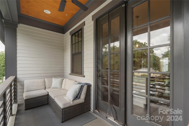 balcony with ceiling fan