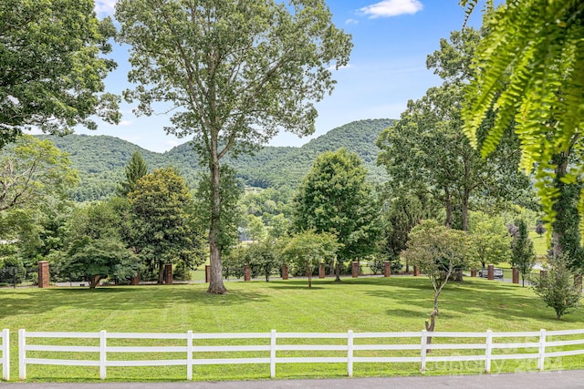 exterior space featuring a rural view