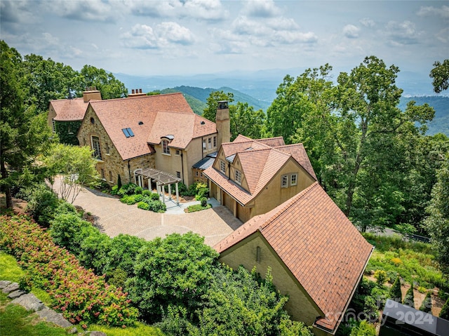 drone / aerial view with a mountain view