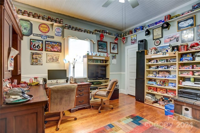 office with hardwood / wood-style floors, ornamental molding, and ceiling fan