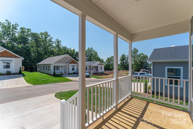 exterior space with a porch