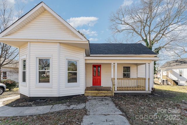 bungalow-style house with a porch