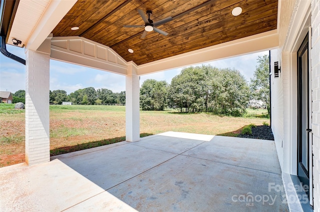 view of patio with ceiling fan