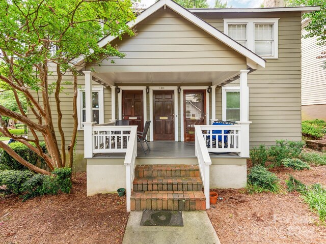 view of front of house featuring covered porch