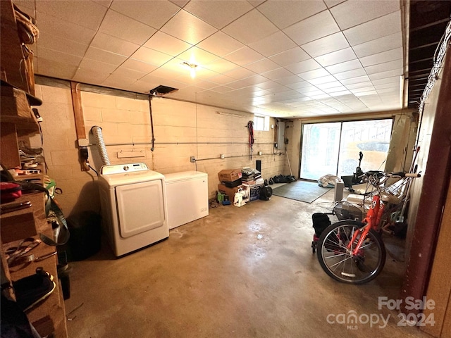 basement featuring washing machine and dryer