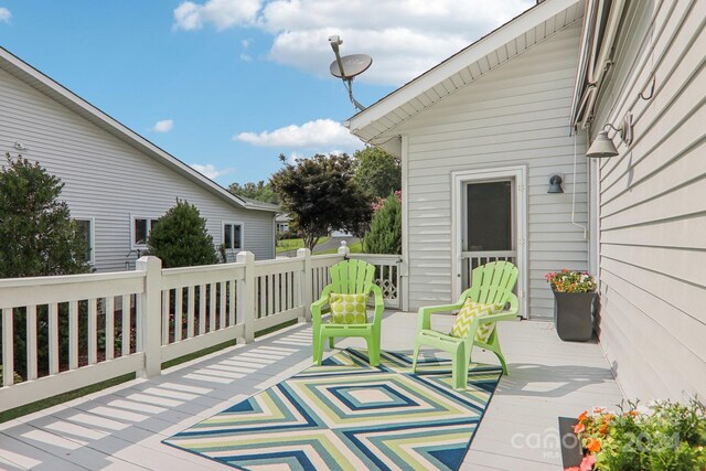23 Country Meadows Ln, Hendersonville, NC 28792 - view of wooden deck
