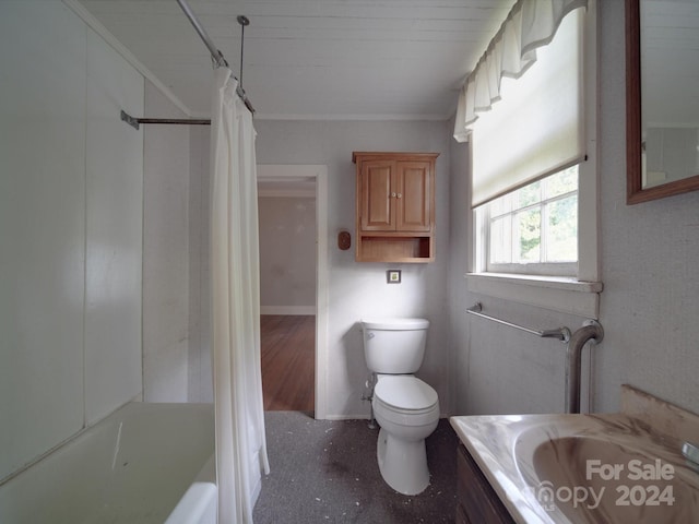 bathroom featuring toilet, shower / tub combo, crown molding, and vanity