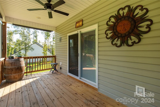 deck featuring ceiling fan