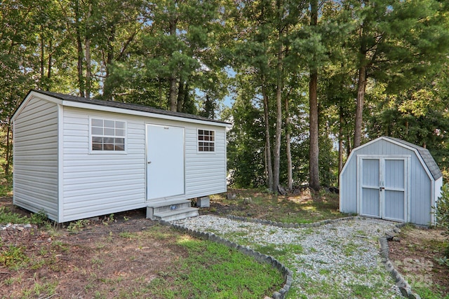 view of outbuilding