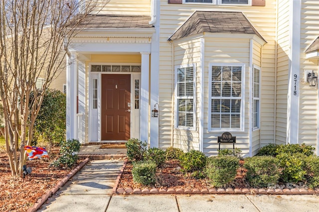 view of property entrance