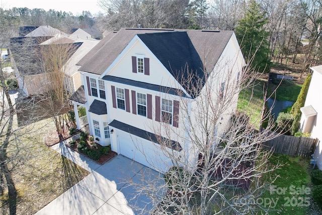 view of front of house featuring a garage