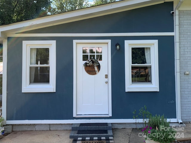 view of doorway to property