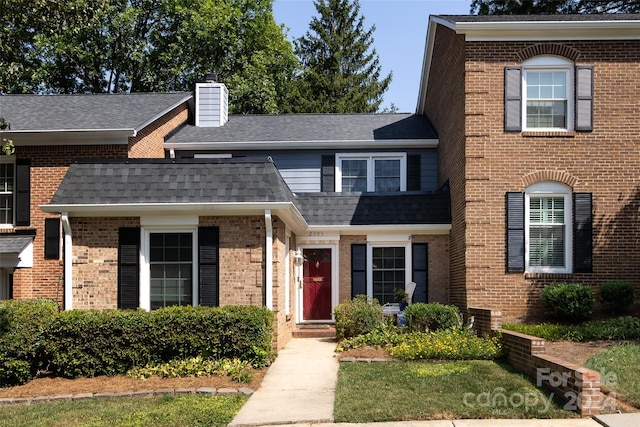 view of front of house