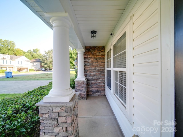 view of patio / terrace featuring covered porch